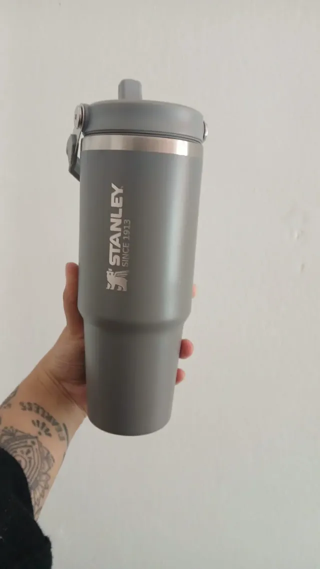 Vaso Stanley 2