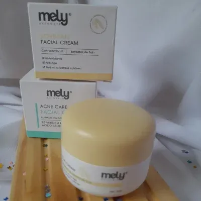 Crema Facial Mely