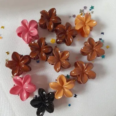 Mini broches