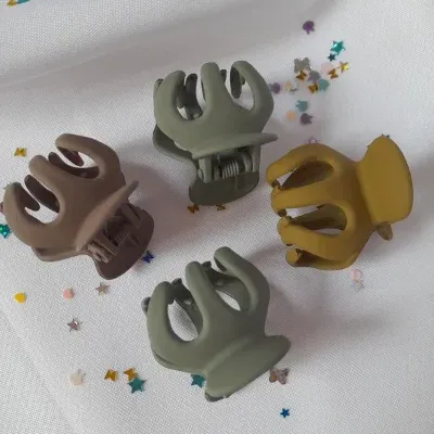 Broches medianos