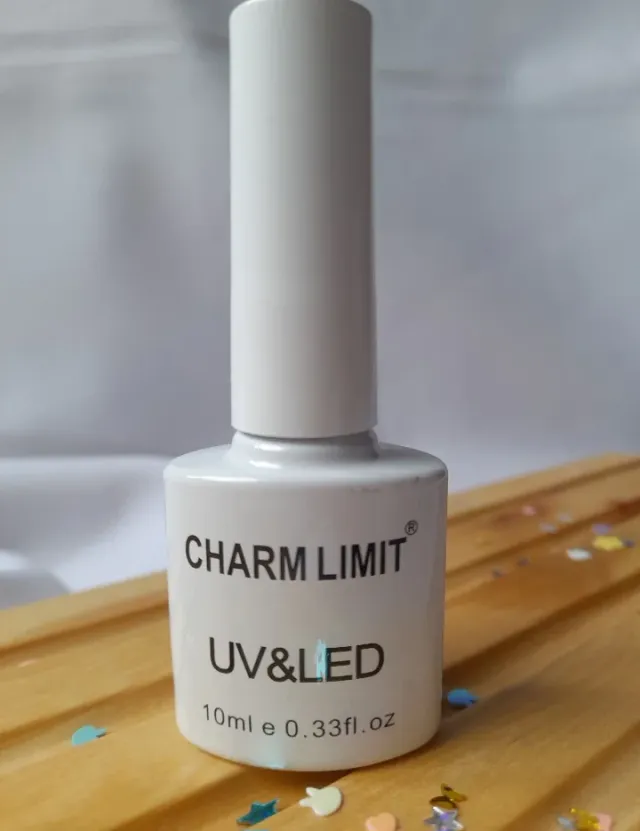 Esmalte color blanco Charm Limit