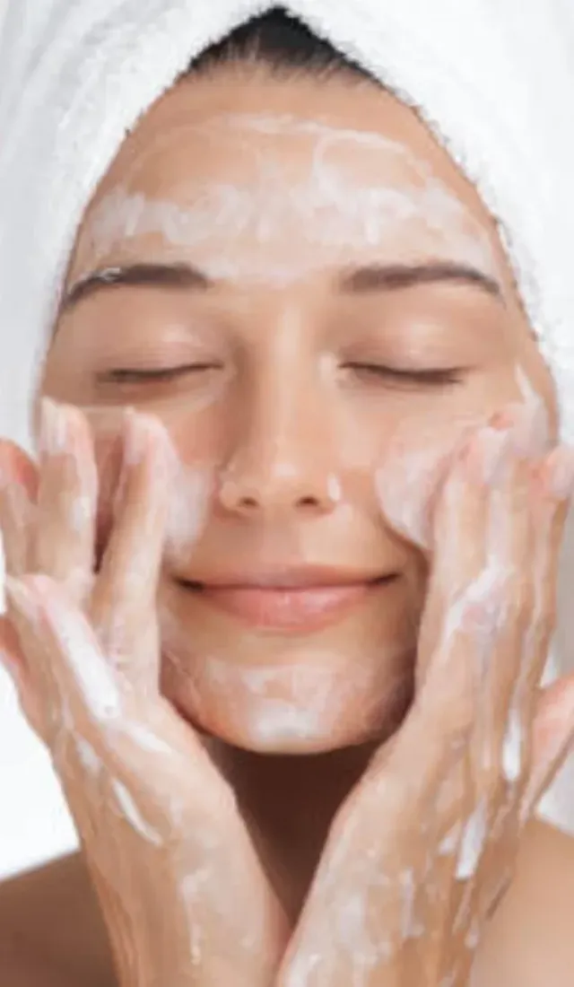 Guía paso a paso de higiene facial completa