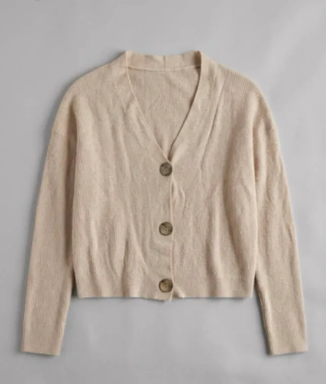 20 Cardigan T.S