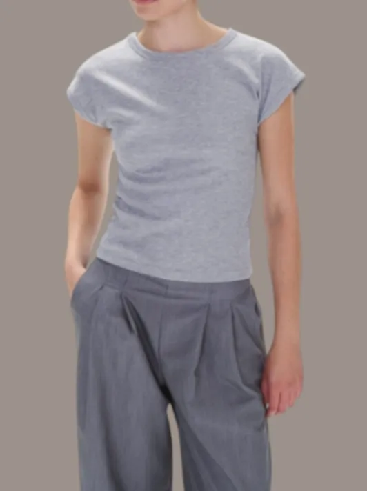 33 Remera gris T.S