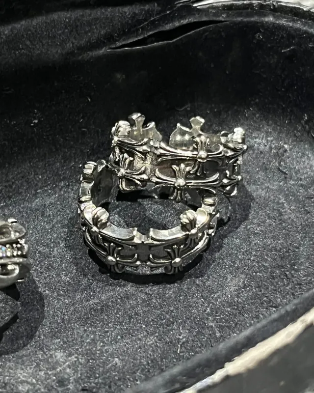 Anillos Chrome Hearts 3