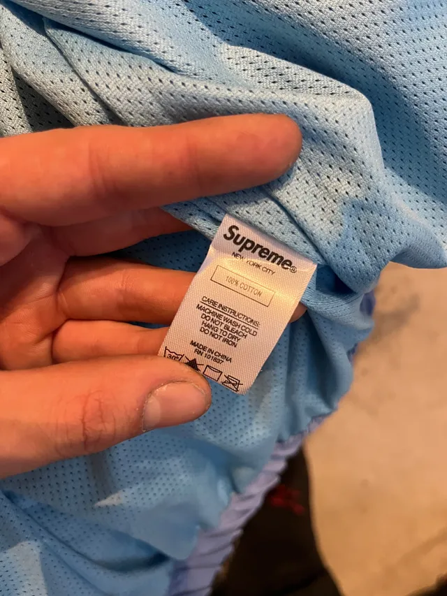 Campera Supreme x Ducati Azul Talle XL 7