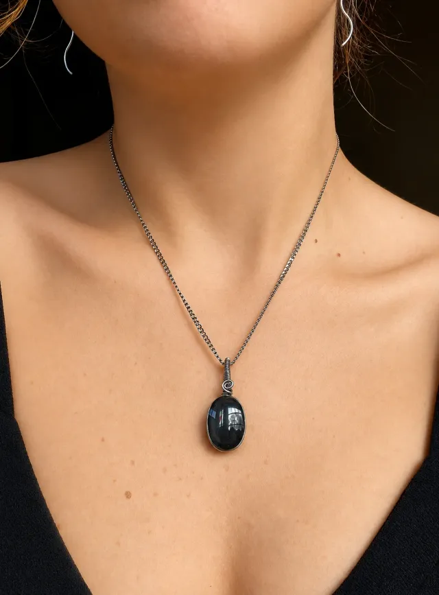 Obsidiana 4