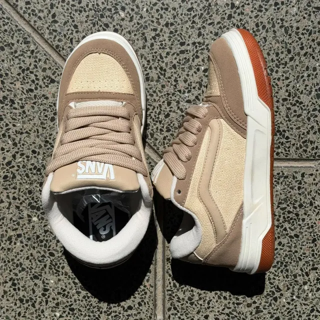 VANS HYLENE