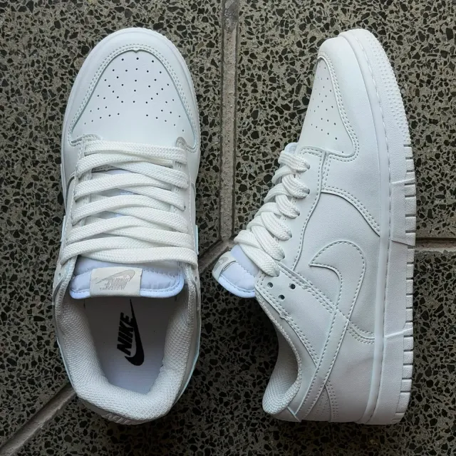 NIKE DUNK SB