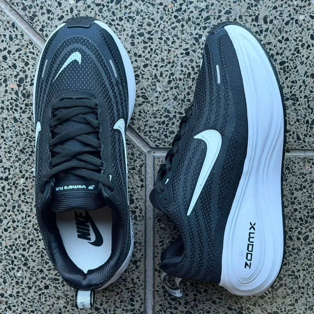 NIKE VOMERO G5