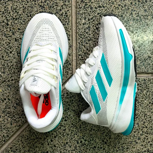 ADIDAS SUPERNOVA