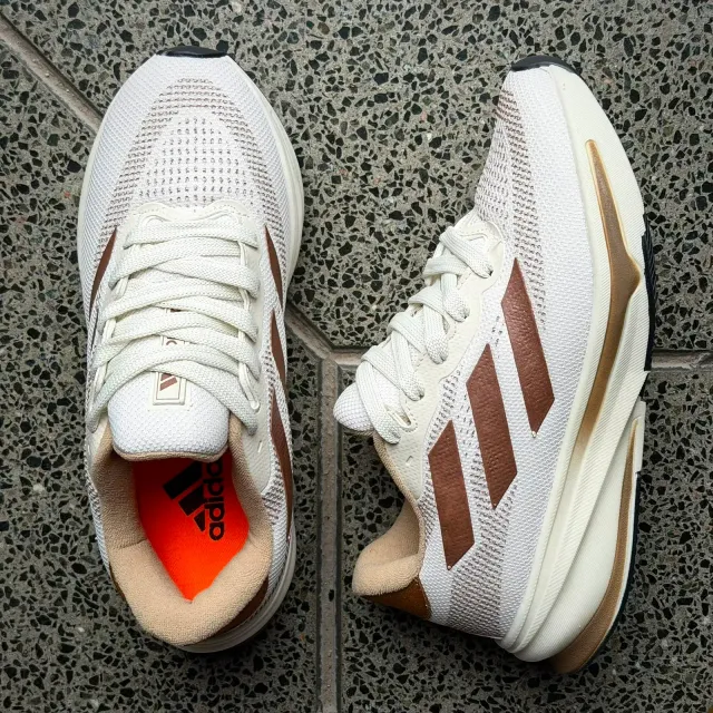 ADIDAS SUPERNOVA