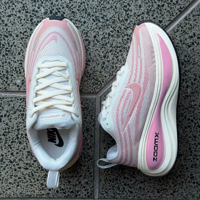 NIKE VOMERO G5