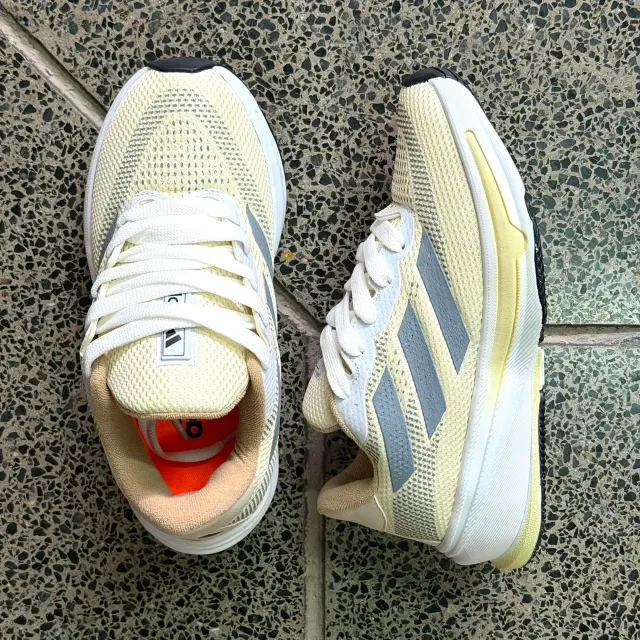ADIDAS SUPERNOVA