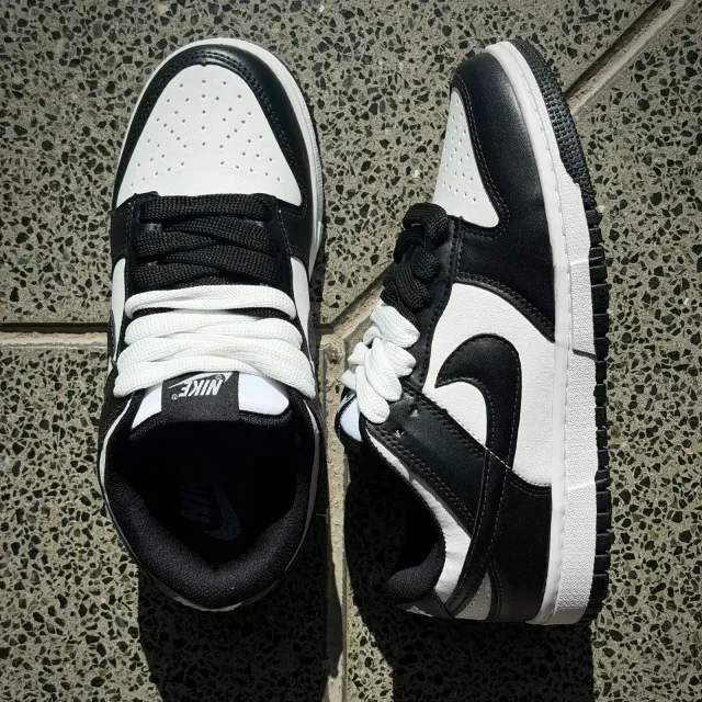 NIKE DUNK SB