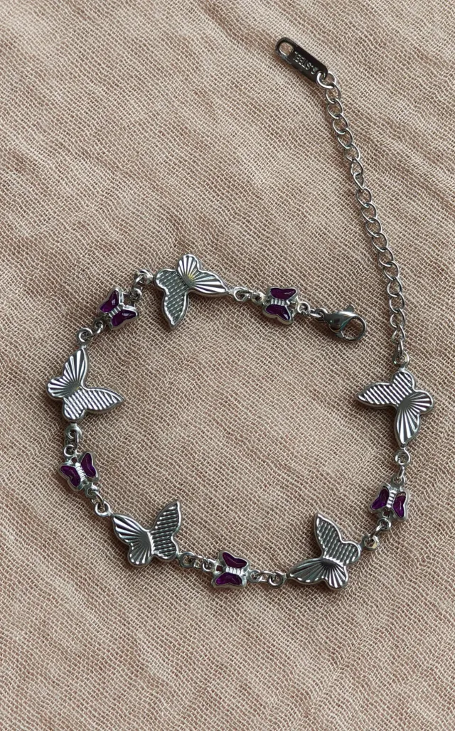 Pulsera mariposa violeta