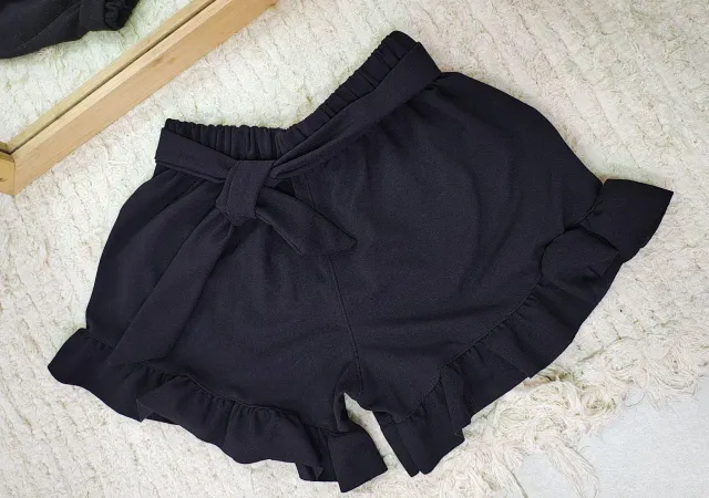 Short sastrero con bolados 3