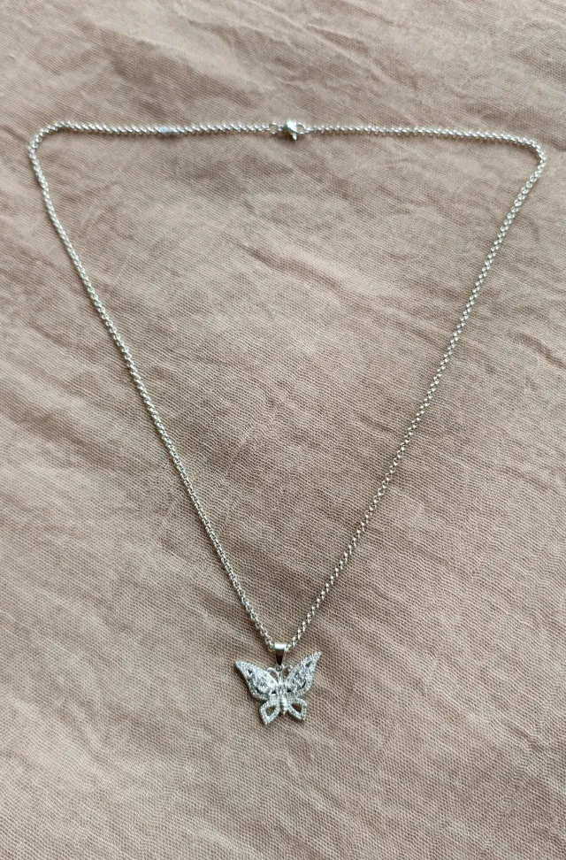 Cadena y dije mariposa 3