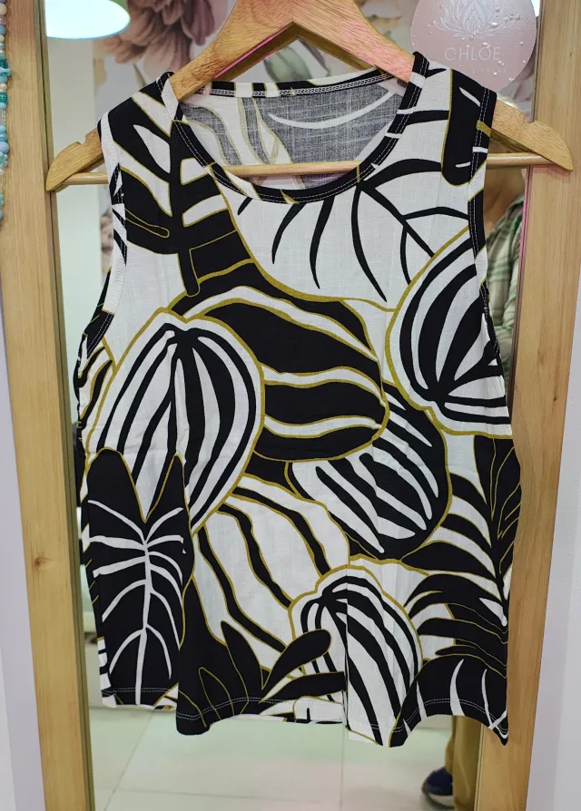 Musculosa de lino 5