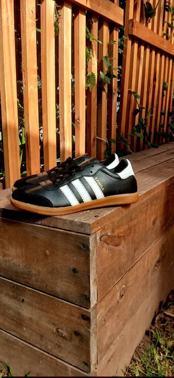 Adidas Saba 2