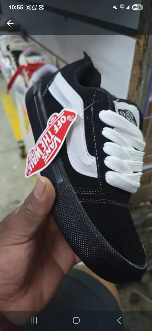 Vans Knu 4