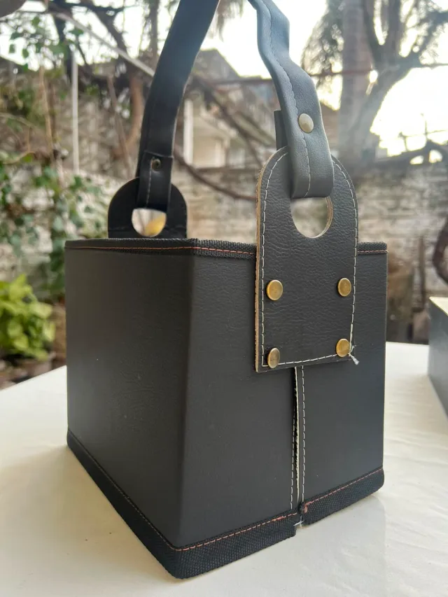 CANASTA CUERINA LISA