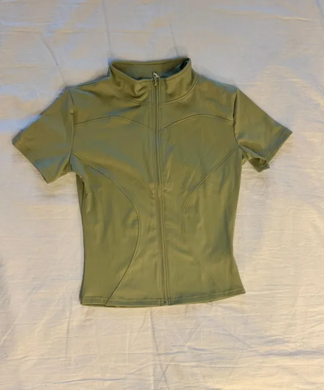 Campera deportiva manga corta mujer talle S- XL 3