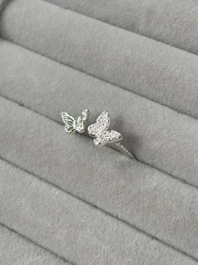 Anillo Doble Mariposa
