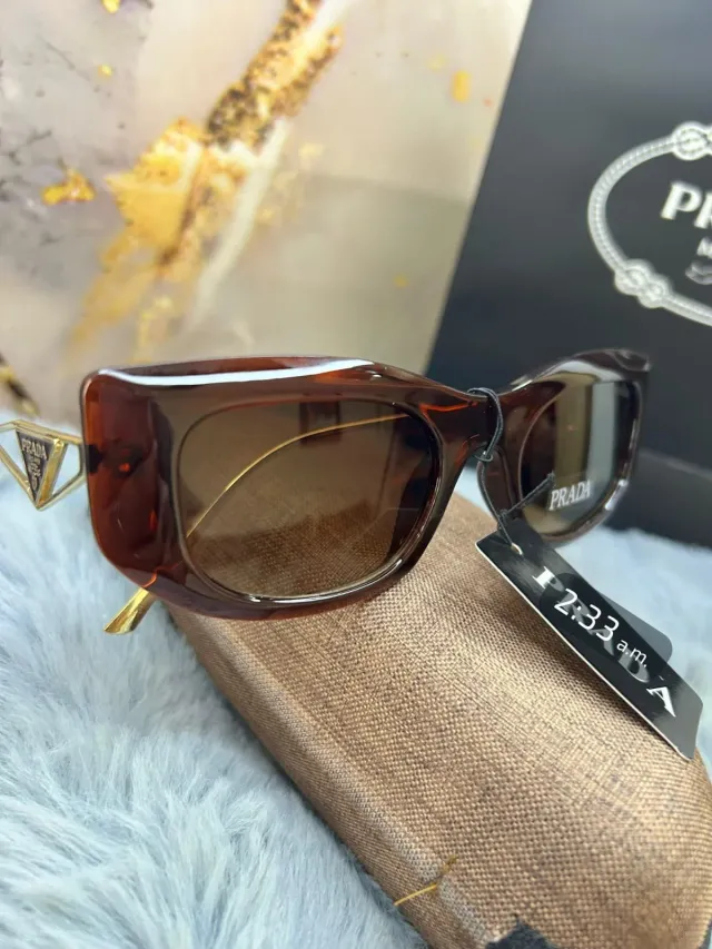 Gafas Prada ojos de gato 3