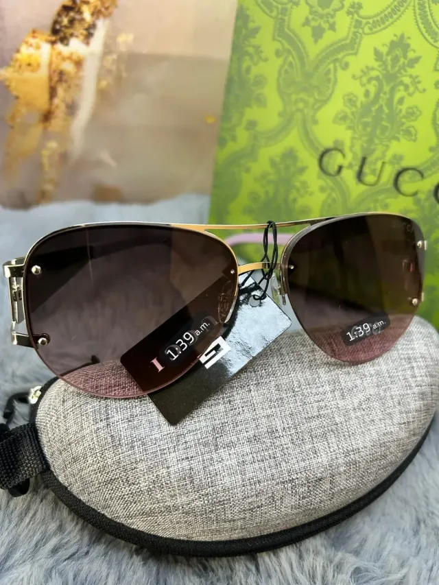 Lentes de sol Gucci 4