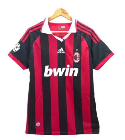 Milan 2009 Titular