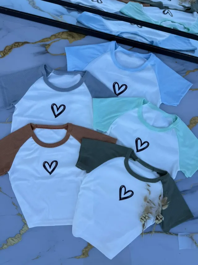 remeras de dama (MicroMorley) talle unicornio aprox hasta un 3