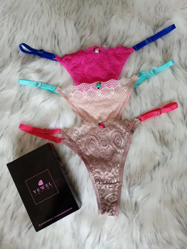Pack x 3  YEWEL. Regulables de encaje, hermosos colores.