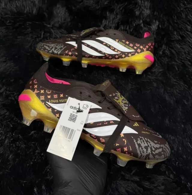 Adidas Predator Elite 26