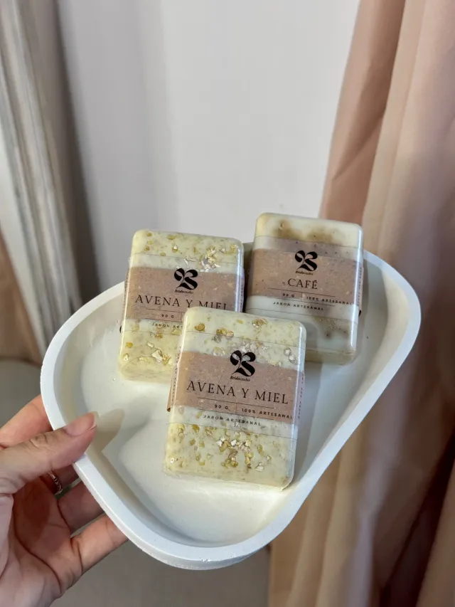 Jabón de avena y miel 4