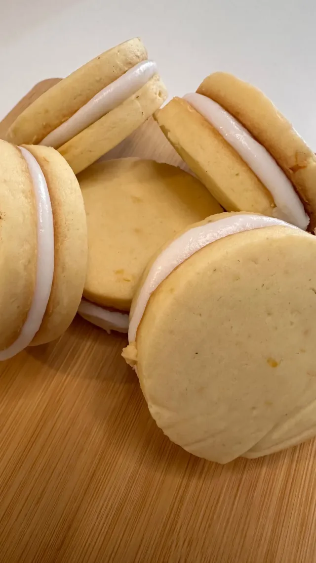 Caja de alfajores 3