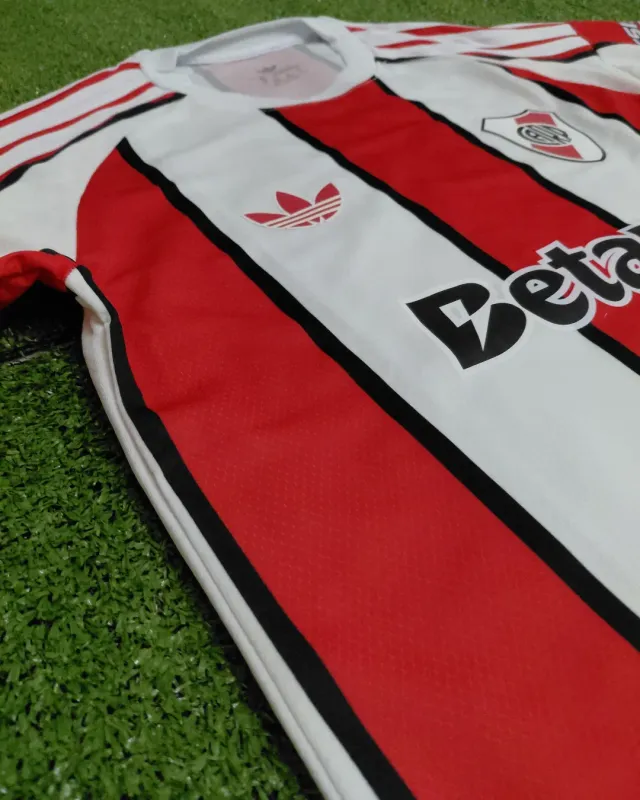 RIVER 2026 Alternativa | Versión FAN 5
