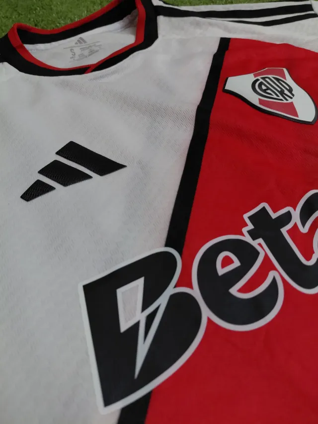 RIVER 2026 Local | Versión JUGADOR 4