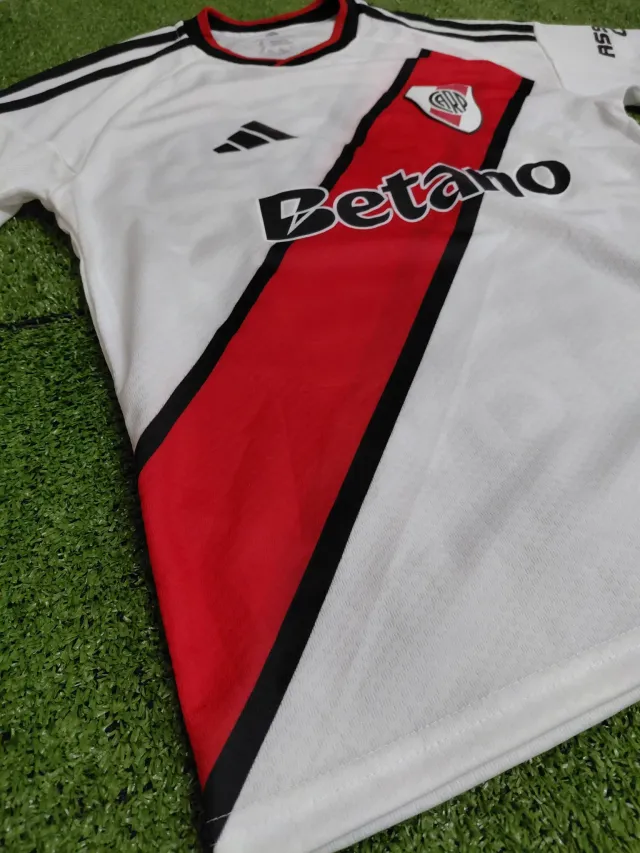 RIVER 2026 Local | Versión JUGADOR 3