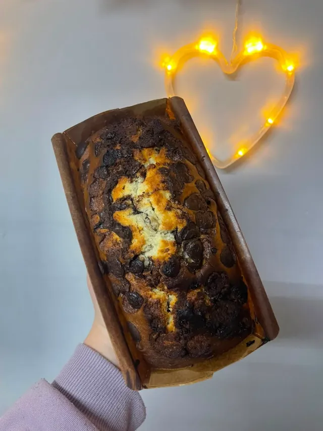budin de banana y chips