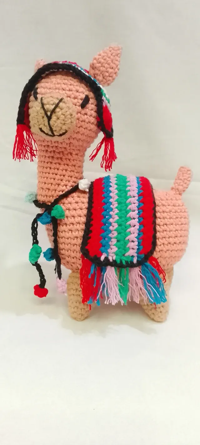 LLAMITA NORTEÑA-AMIGURUMI