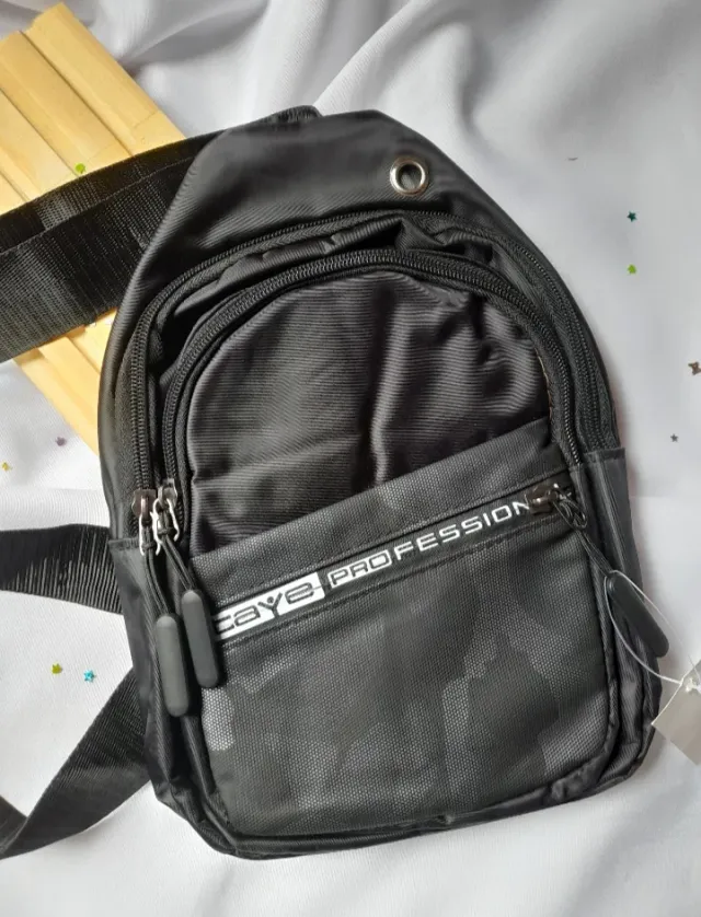 Morral con bolsillos