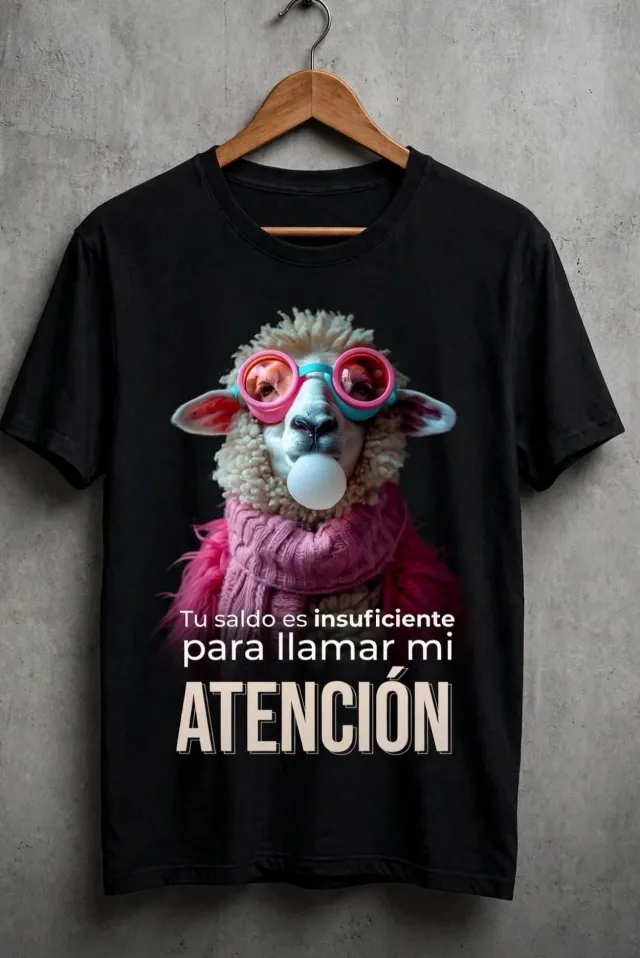 Remera oveja atención