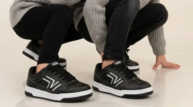 Zapatillas urbanas negro/blanco