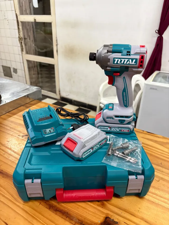 Atornillador de impacto total de 285nm 2