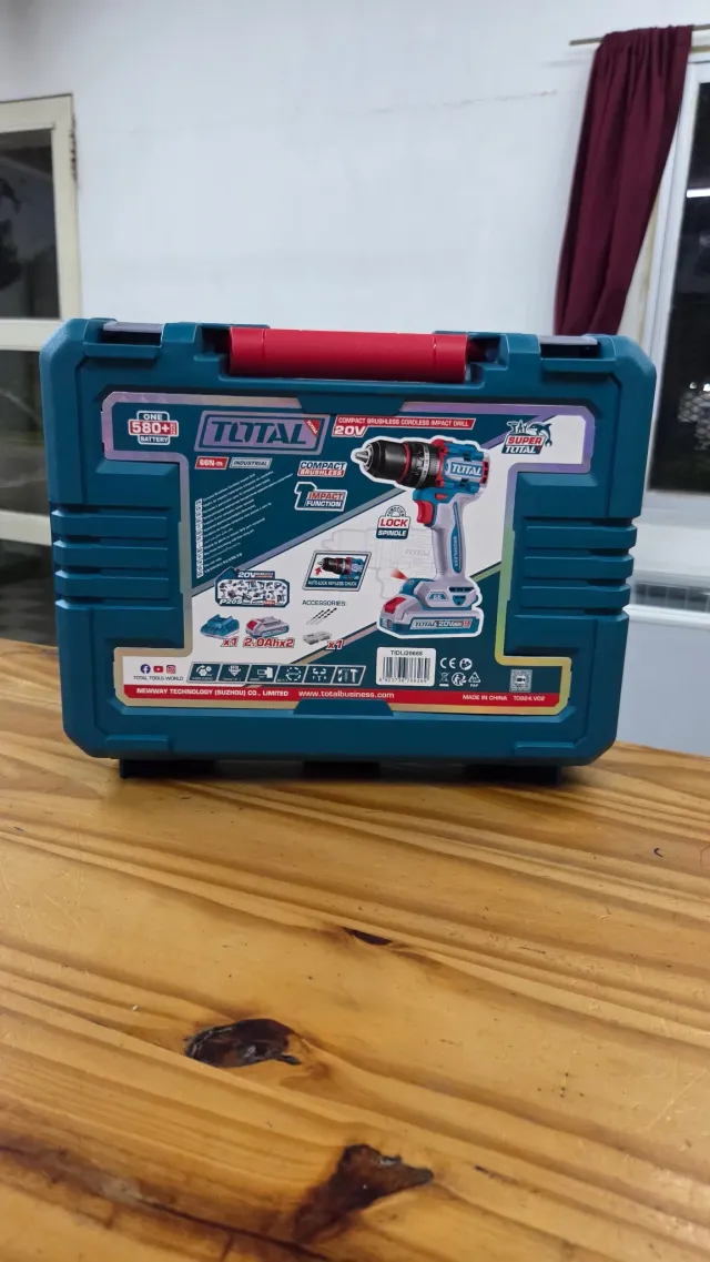 Taladro percutor y atornillador total 66nm