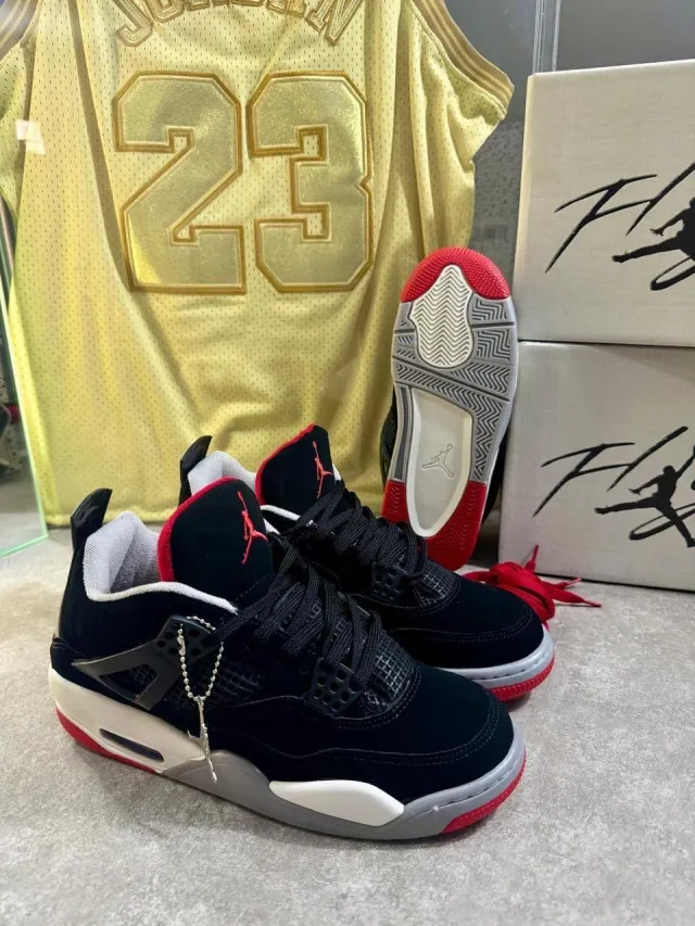 JORDAN 4  *PREMIUM*  34 al 43 !! (más colores)😍🎉🔝🚀