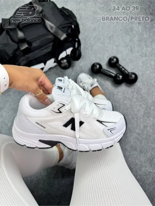 👟 New Balance Retro Abzorb 📏 Del talle 34 al 39 🖤🤍 Blanco y negro