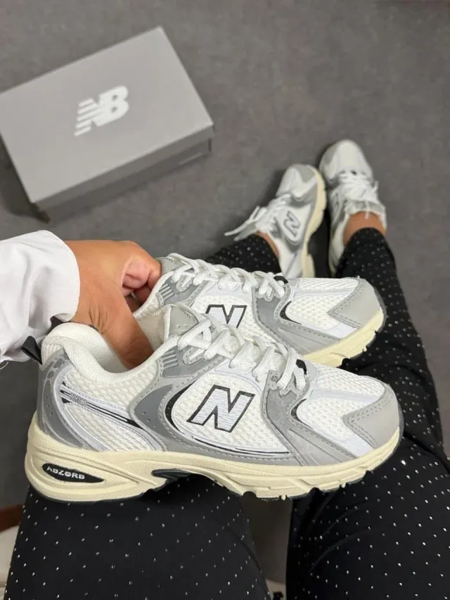 👟 New Balance 530 Línea Premium 📏 Del talle 43 al 43 | Varios colores disponi