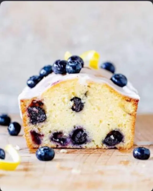 Budín limón y arándanos